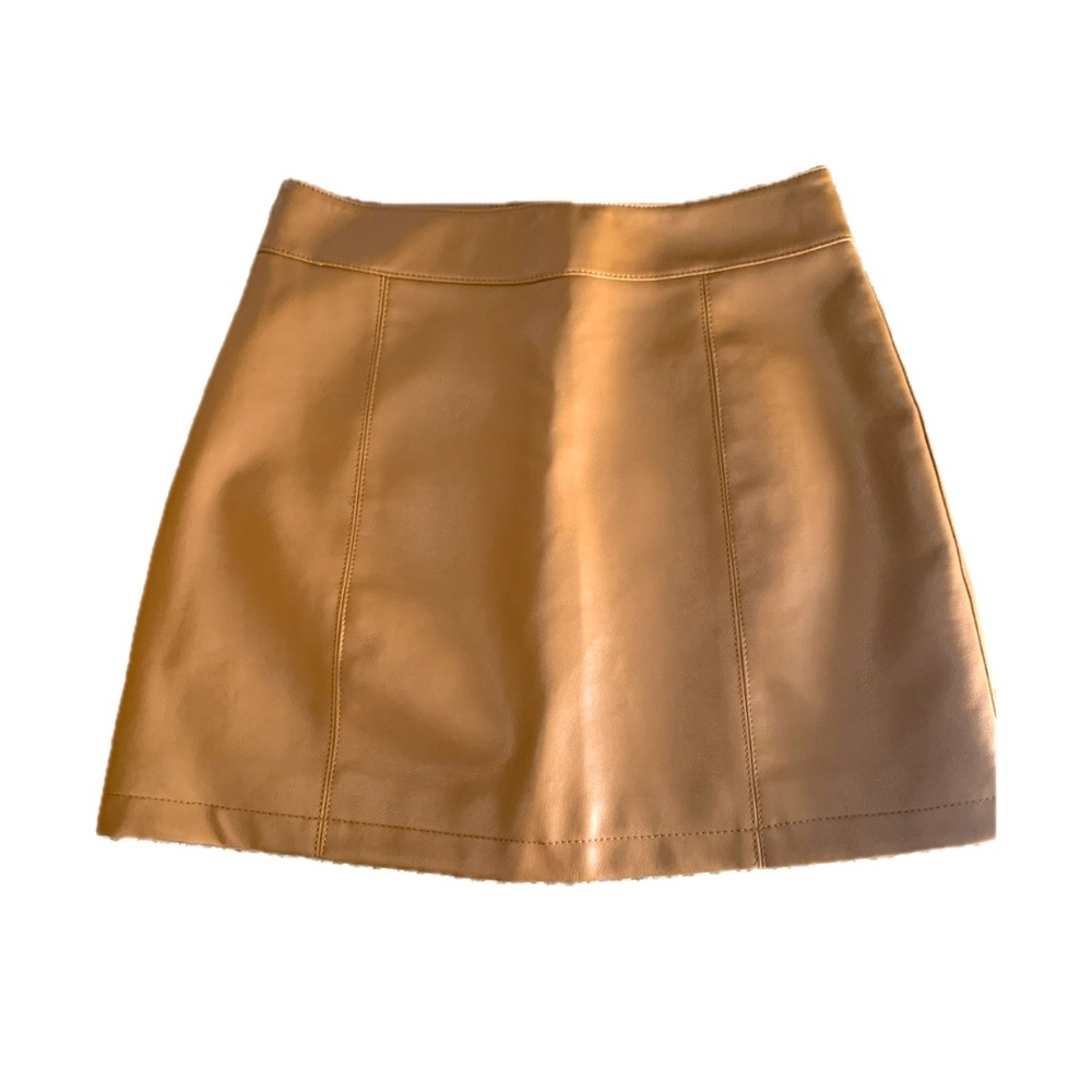 Faux PU Leather Mini Skirt Size Small with Zipper Forever 21